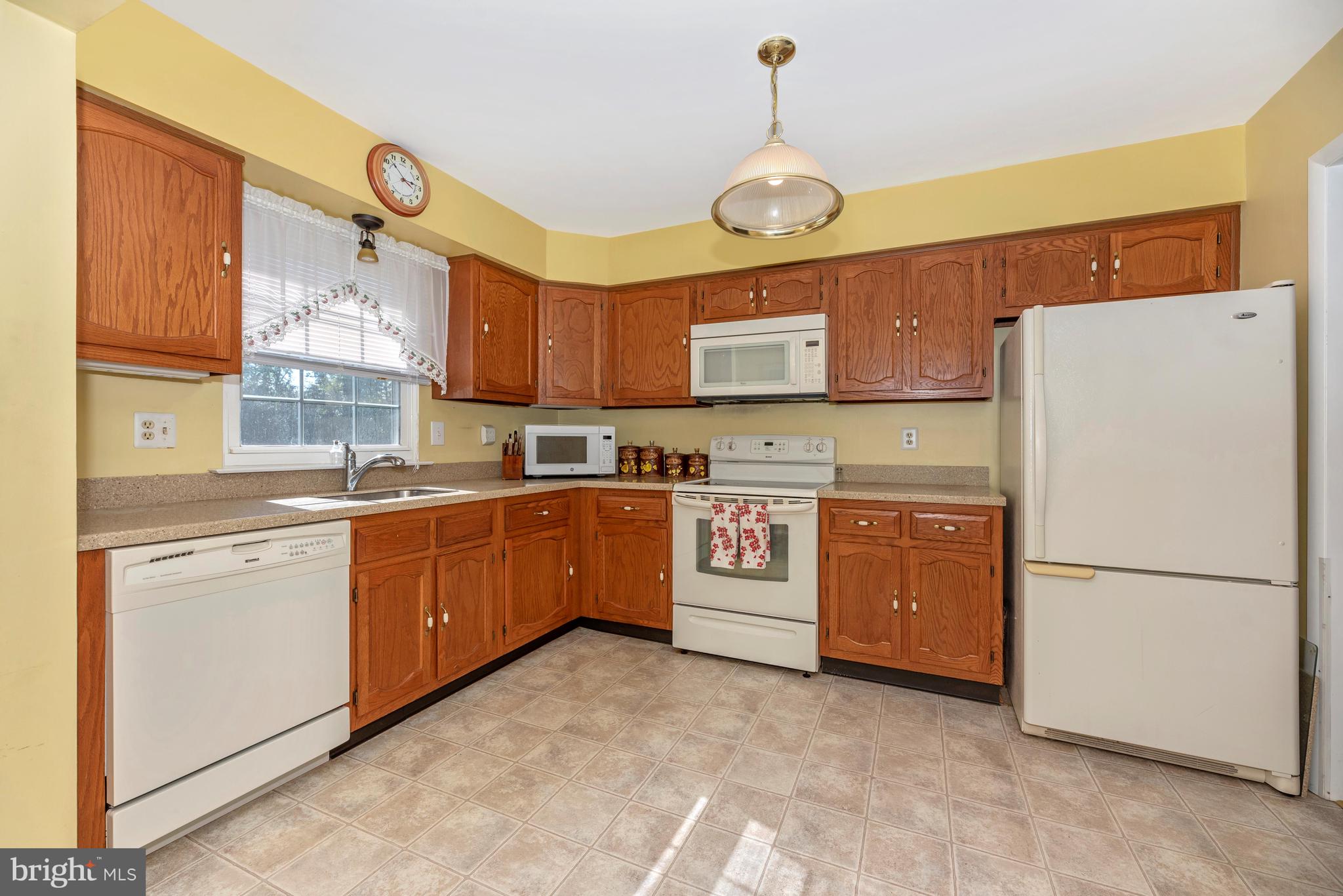 7067 Catalpa Road Frederick, MD 21703 - Photo 22 of 62 Kitchen