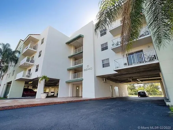 $240,000 | 8240 Southwest 210th Street, Unit 319, Cutler Bay, FL 33189