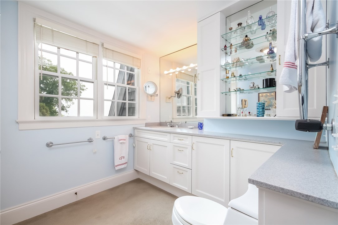 165 Boston Neck Road Narragansett, RI 02882 - Photo 25 of 40 Master Bathroom