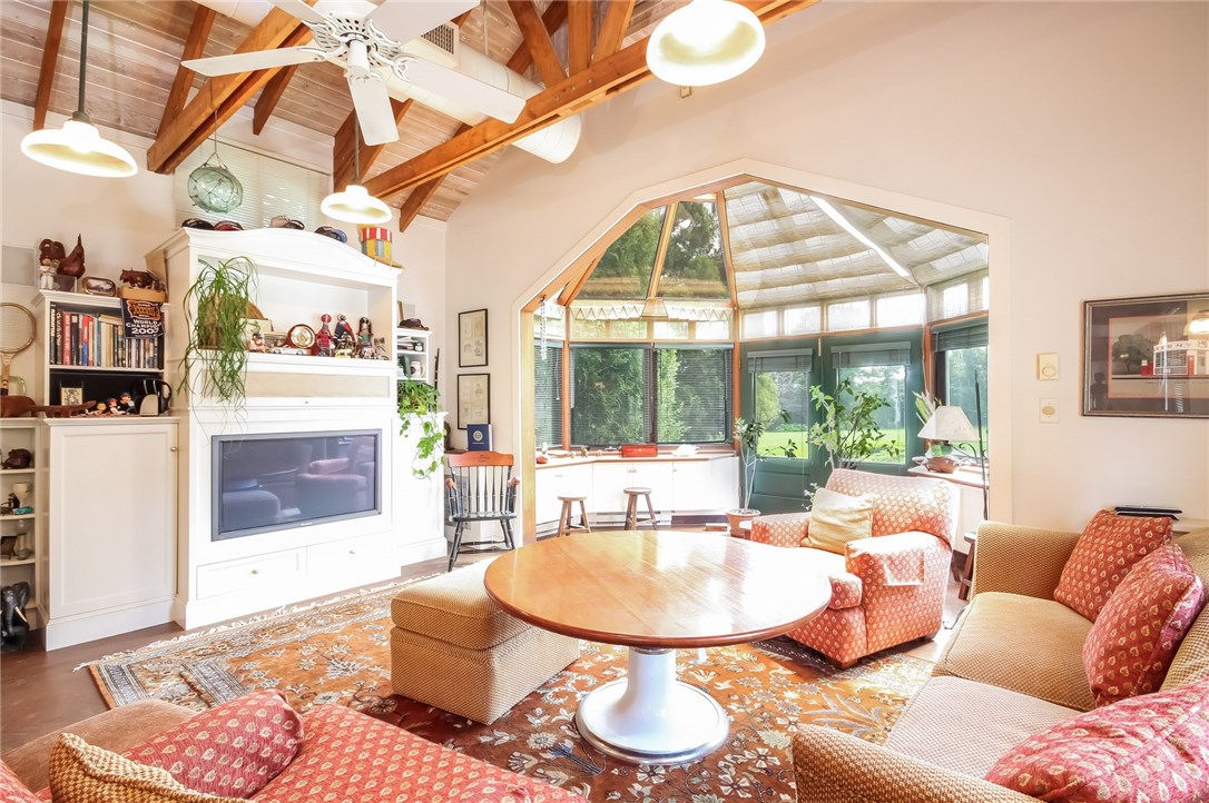 165 Boston Neck Road Narragansett, RI 02882 - Photo 33 of 40 Studio