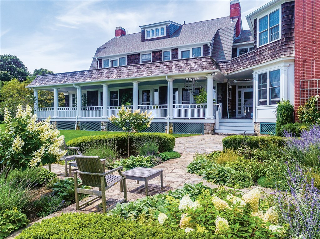 165 Boston Neck Road Narragansett, RI 02882 - Photo 36 of 40 Exterior