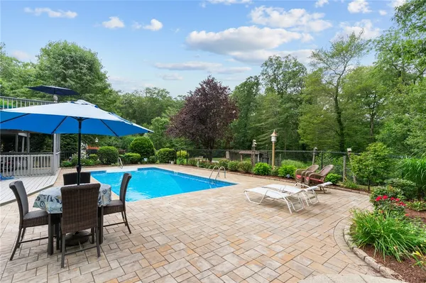 $849,977 | 375 Franklin Road, Coventry, RI 02816