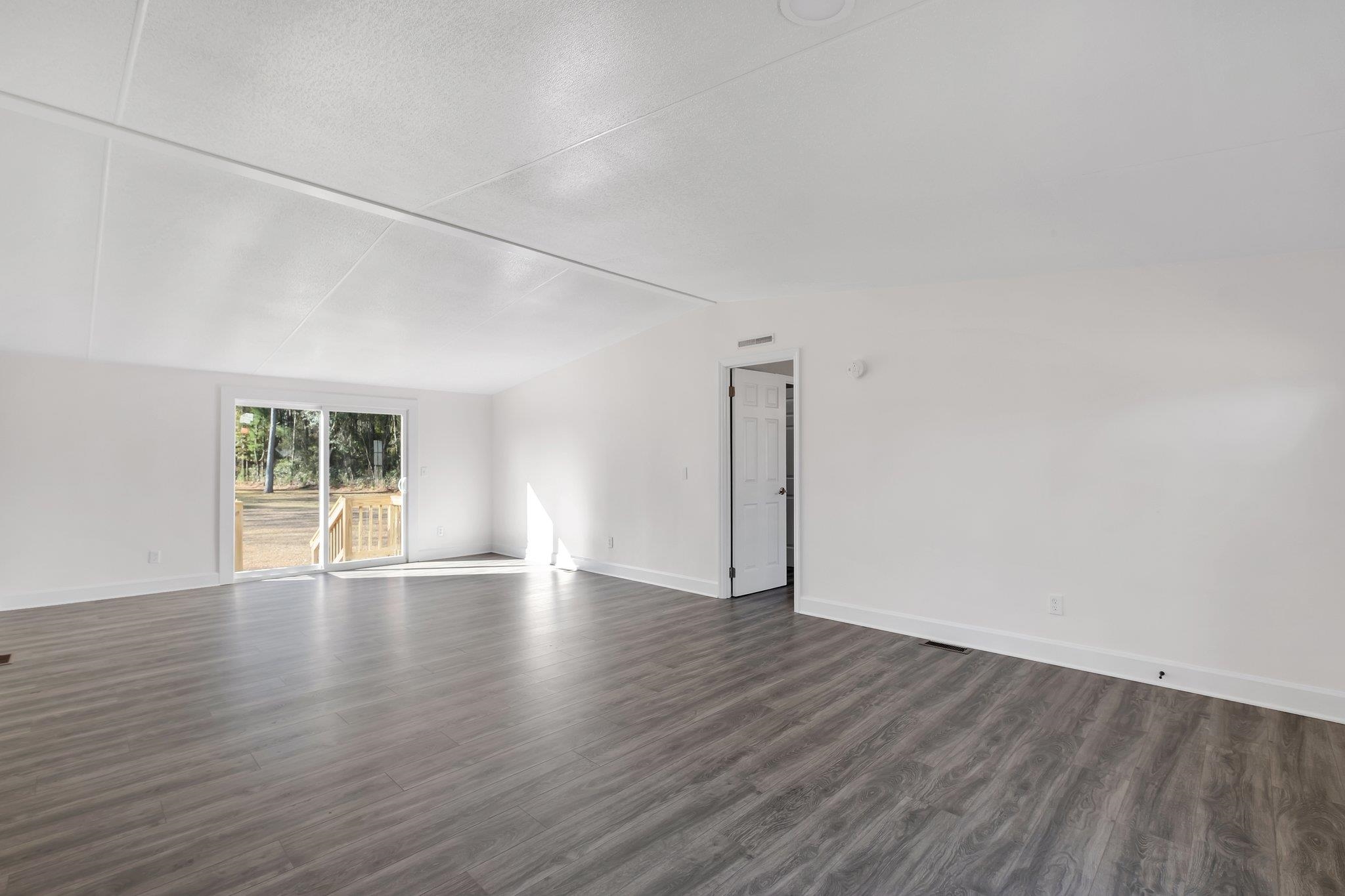 275 Edwards Road Quincy, FL 32351 - Photo 23 of 25 Gallery Image 23