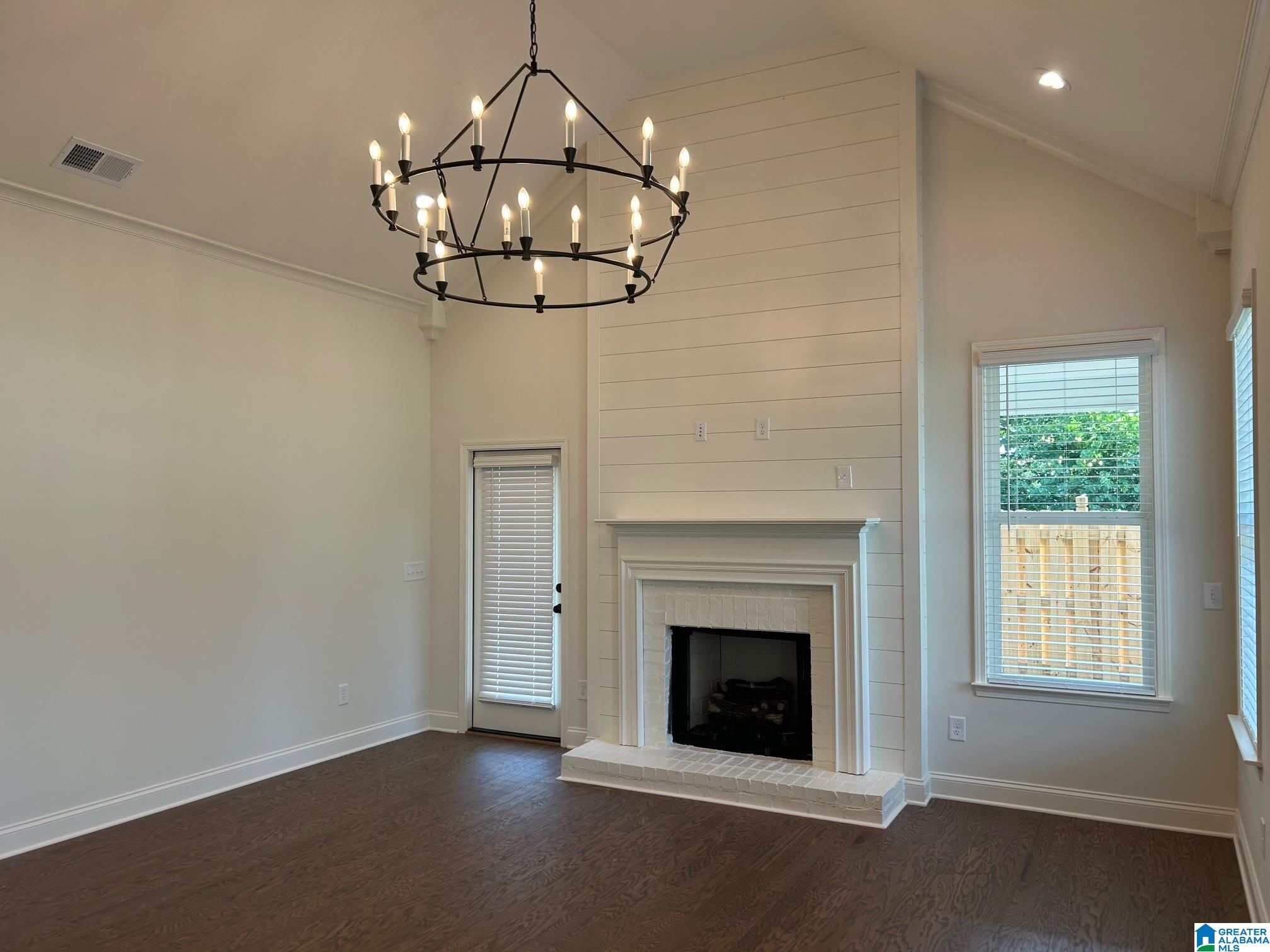 305 Cornwall Drive Alabaster, AL 35114 - Photo 13 of 32