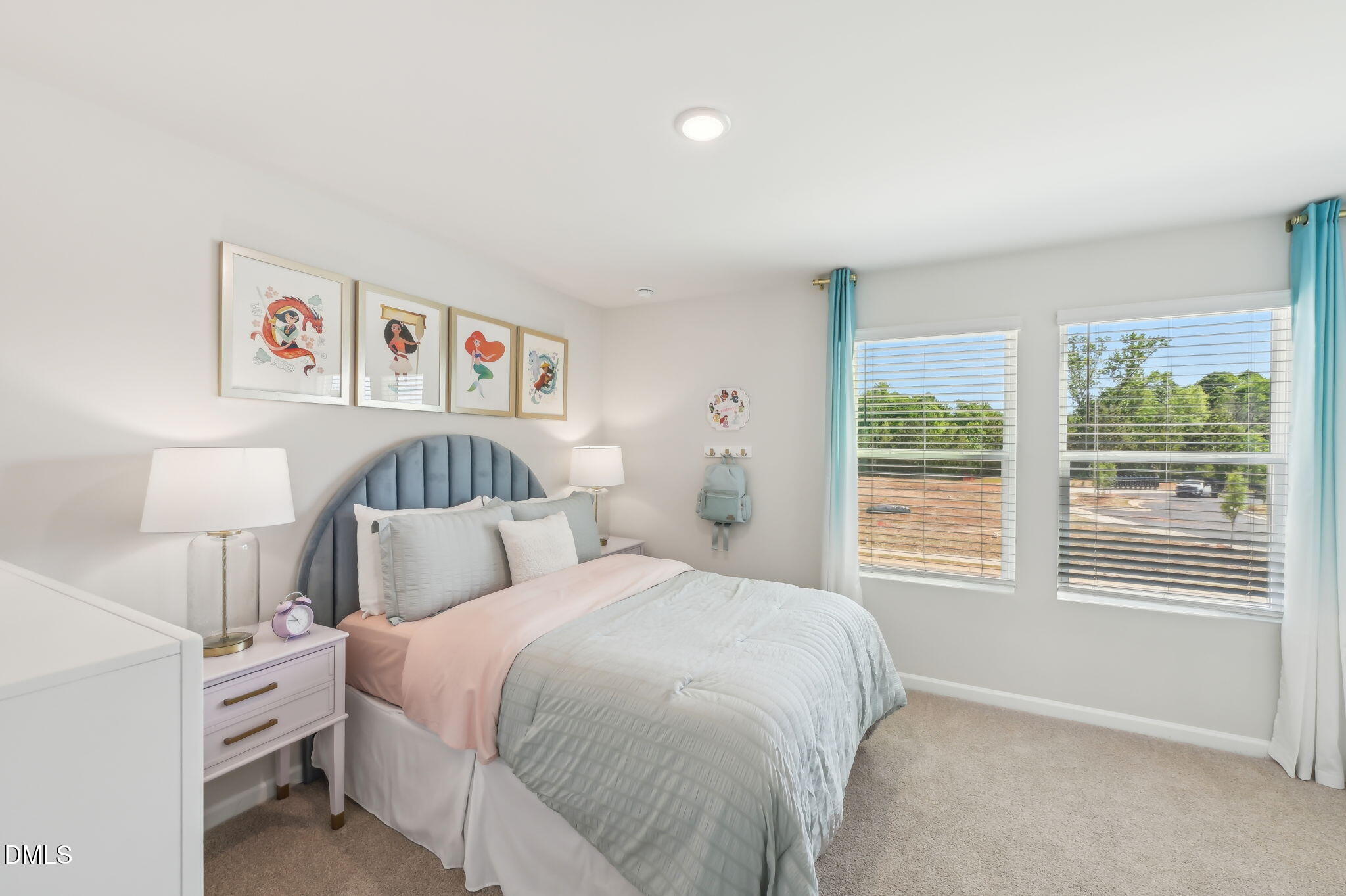 924 Broadleaf Trace Mebane, NC 27302 - Photo 21 of 26 a bedroom with a bed and a large window