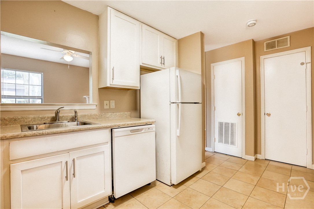 117 Fox Chase Road Savannah, GA 31406 - Photo 11 of 27