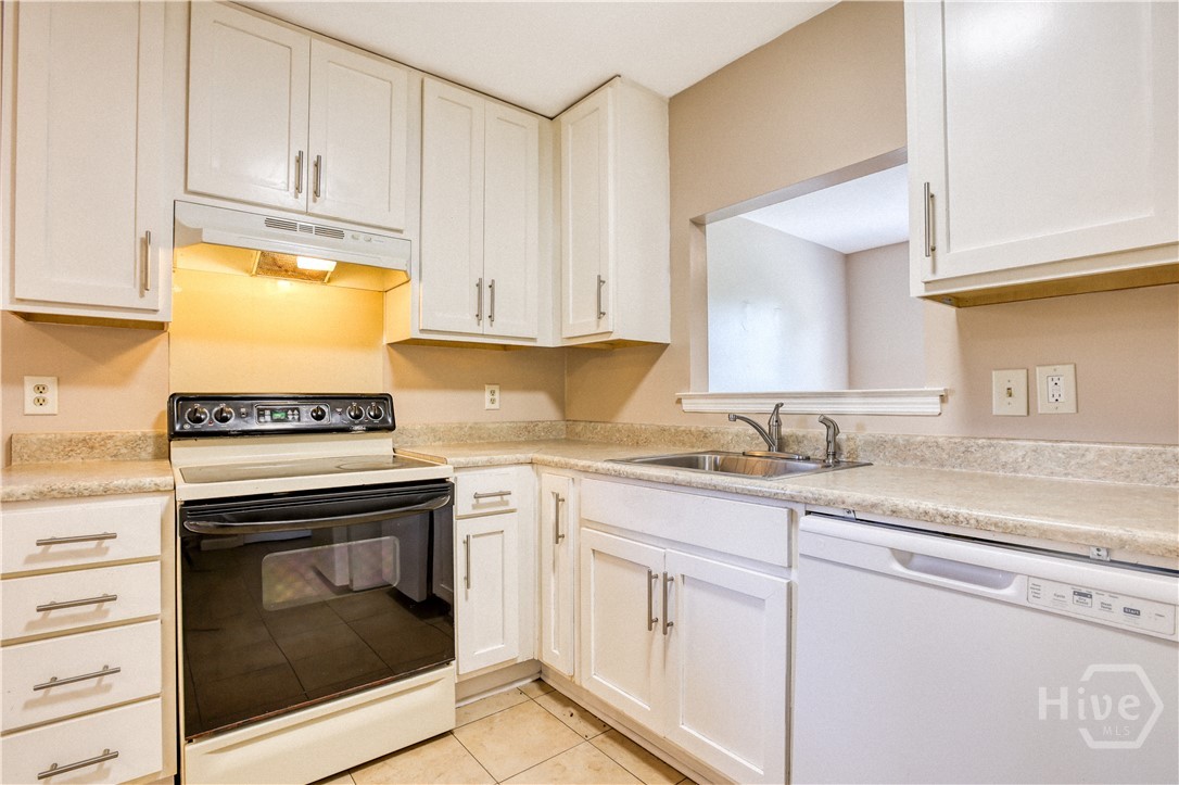 117 Fox Chase Road Savannah, GA 31406 - Photo 9 of 27