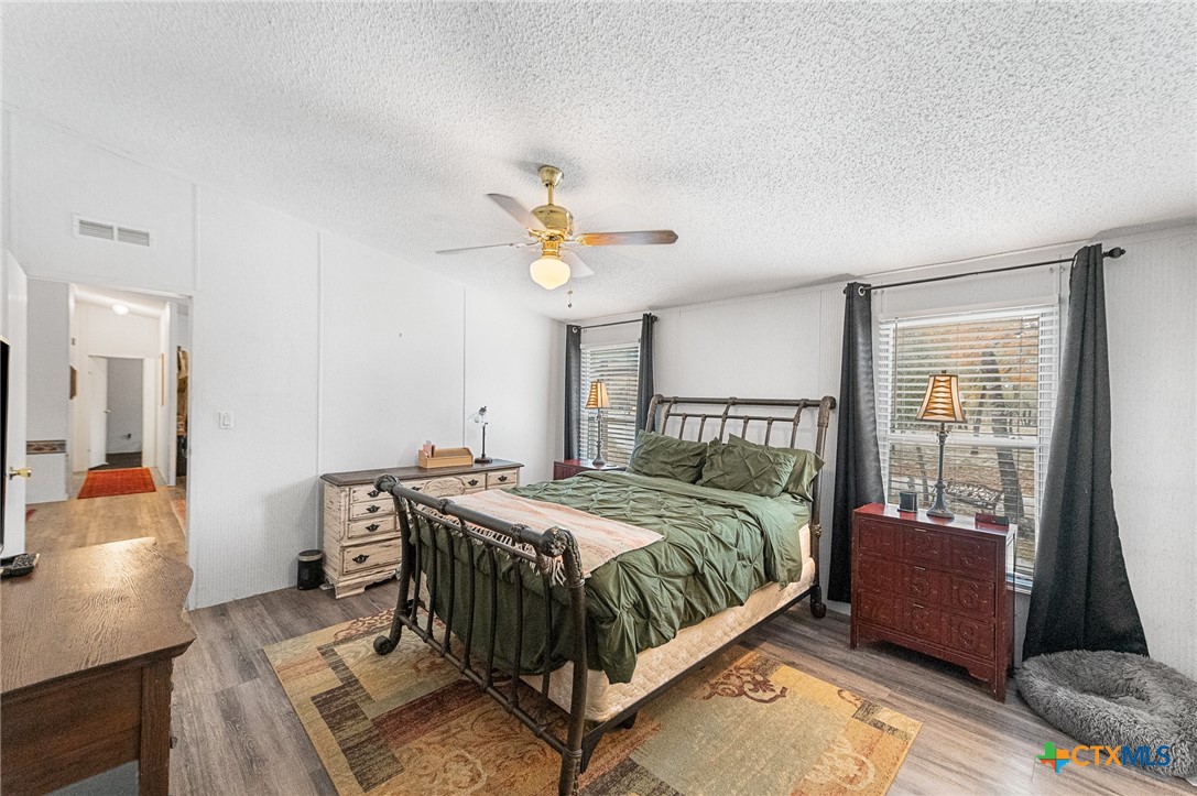 690 Cherry Ridge Floresville, TX 78114 - Photo 19 of 27