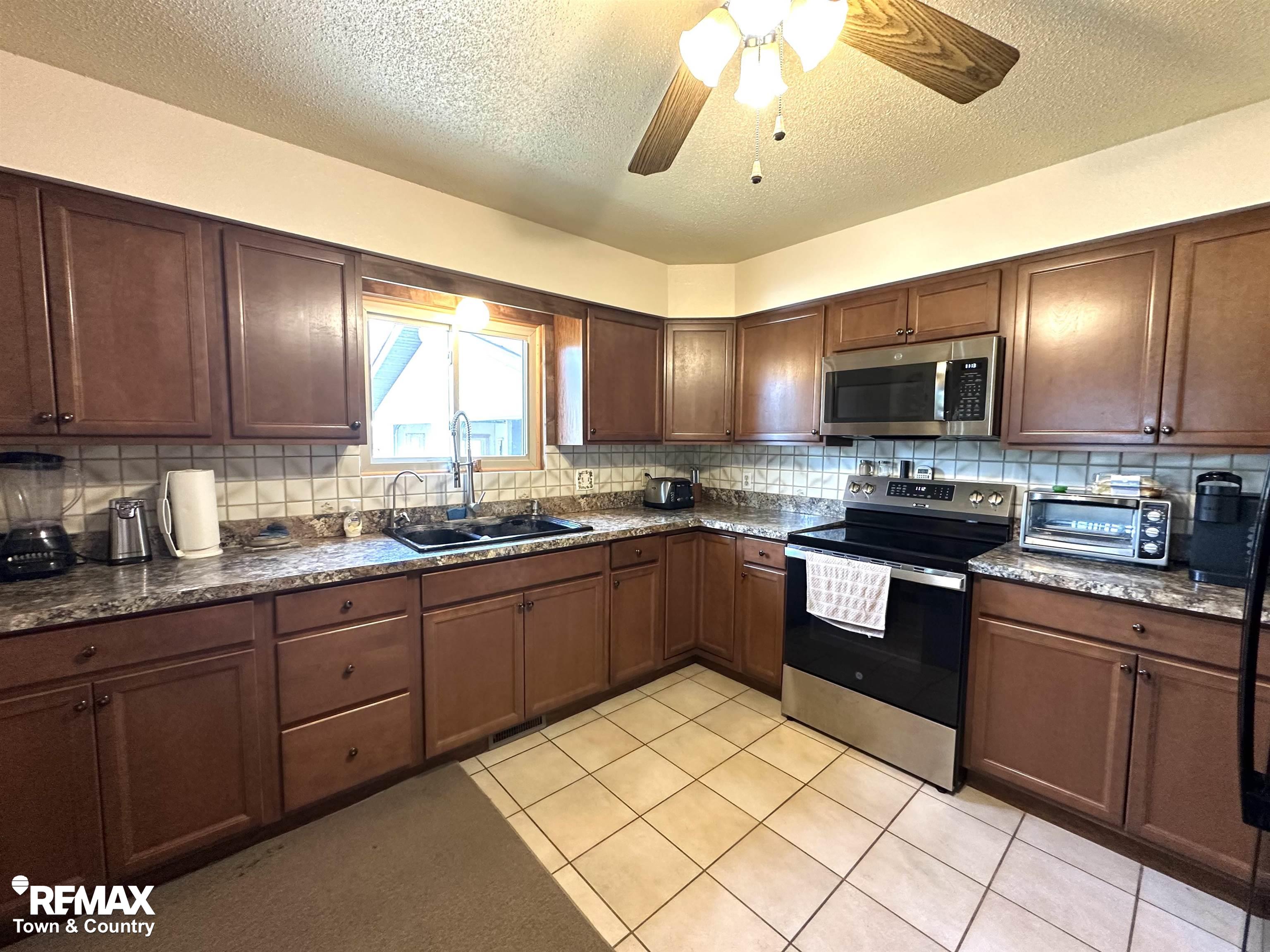 2310 Dale Road Beaverton, MI 48612 - Photo 8 of 71