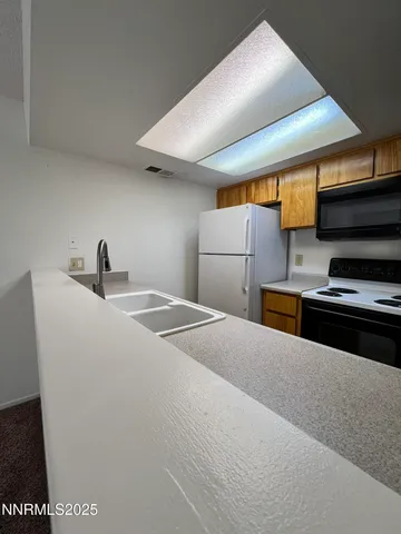 $225,000 | 1527 Steven Court, Sparks, NV 89431