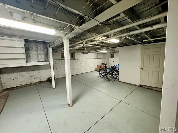 $1,050 | 3225 Arsenal Street, Unit 1W, St. Louis, MO 63118