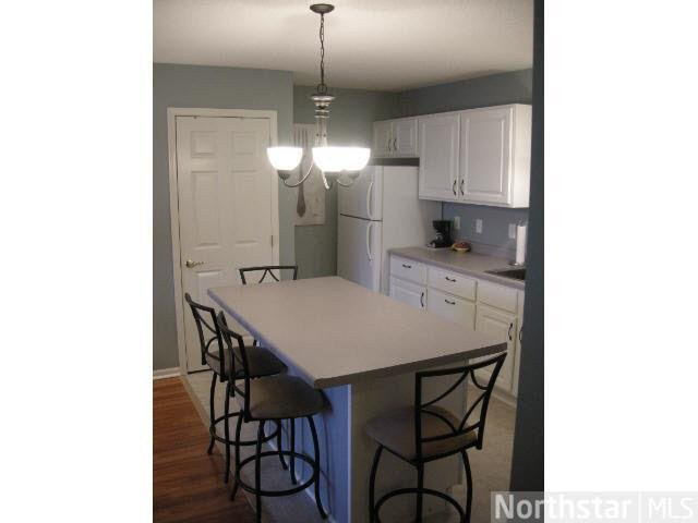 2014 11th Avenue Southeast, Unit B Rochester, MN 55904 - Photo 6 of 15 Gallery Image 6