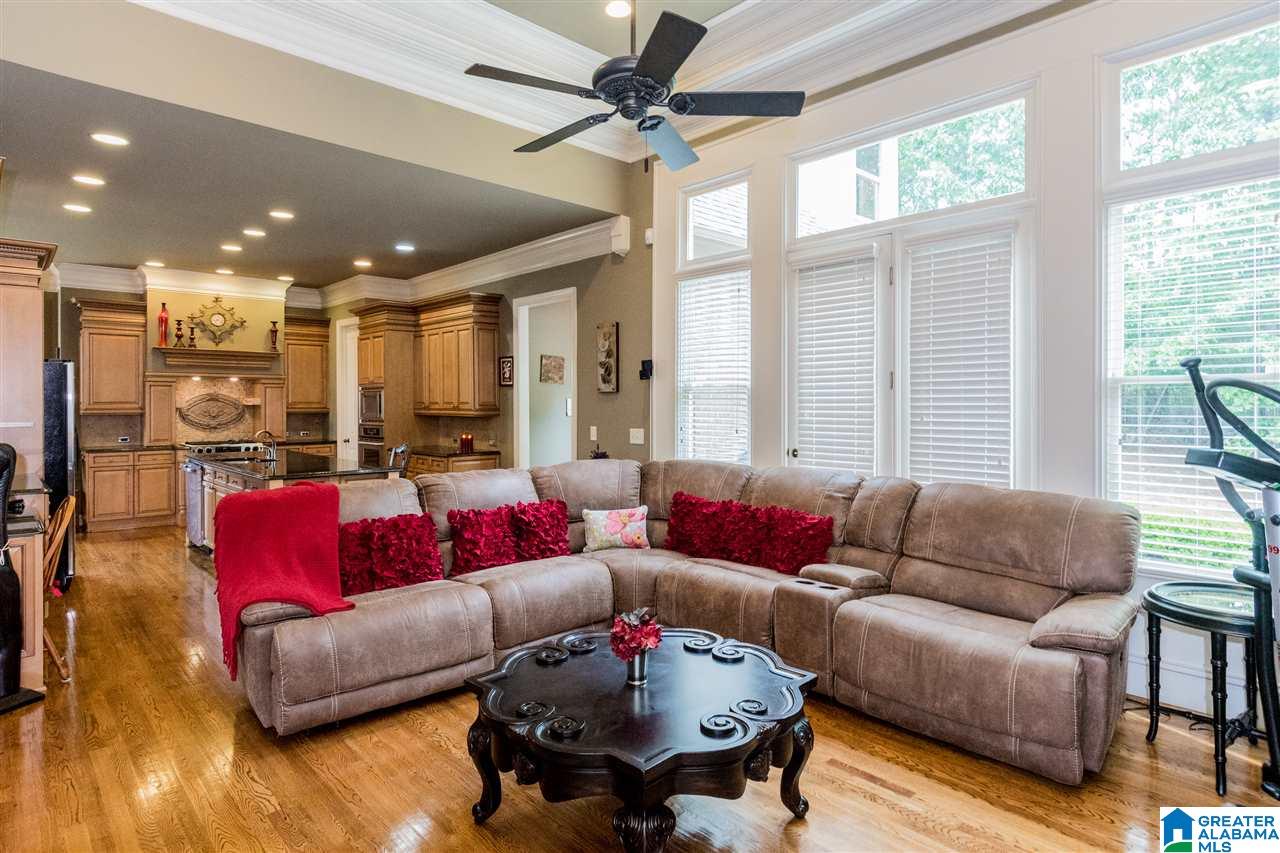 1423 Scout Ridge Drive Birmingham, AL 35244 - Photo 15 of 39