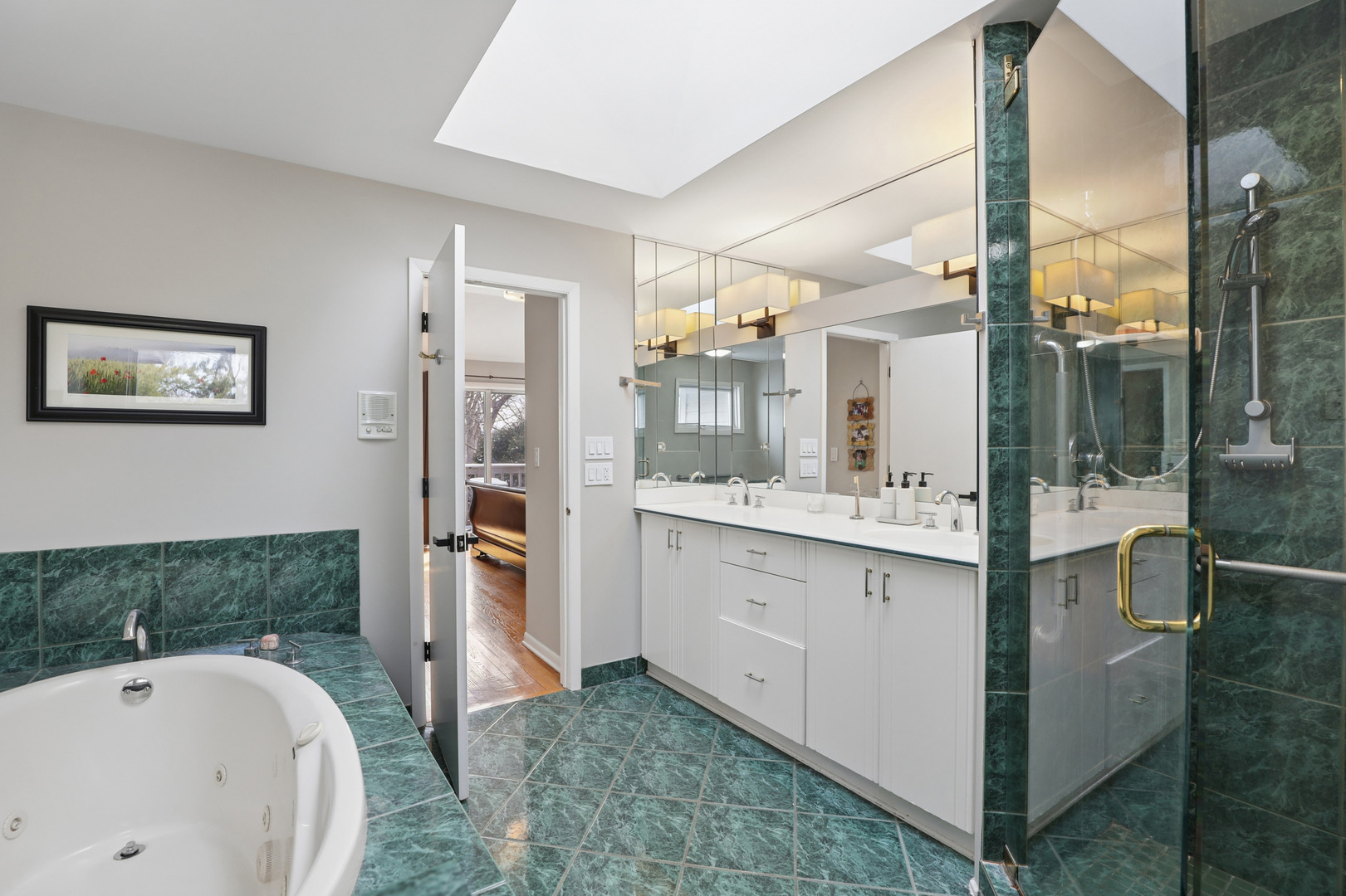 980 Half Day Road Highland Park, IL 60035 - Photo 24 of 37