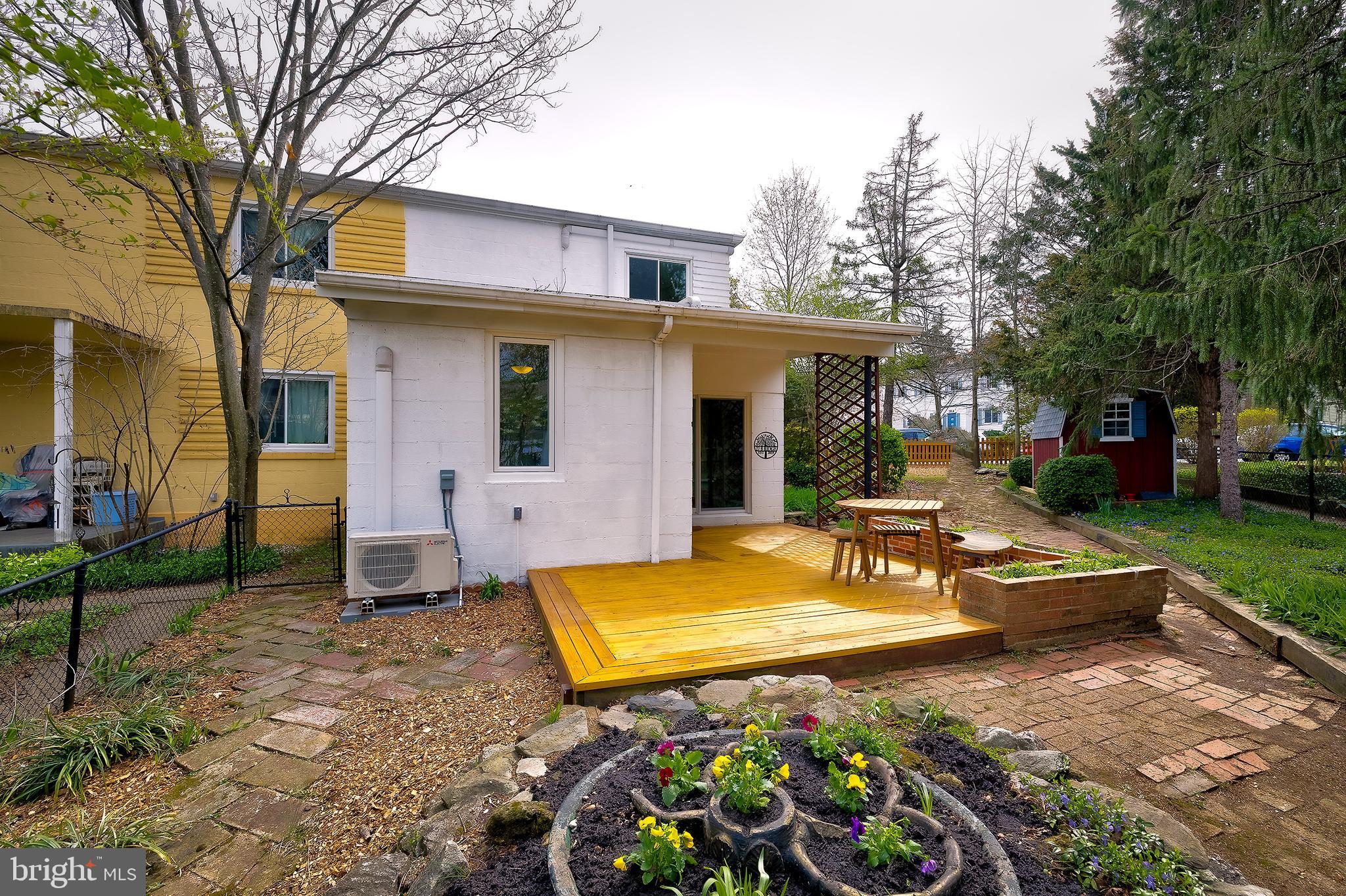 27 Ridge Road Greenbelt, MD 20770 - Photo 12 of 49 Gallery Image 12