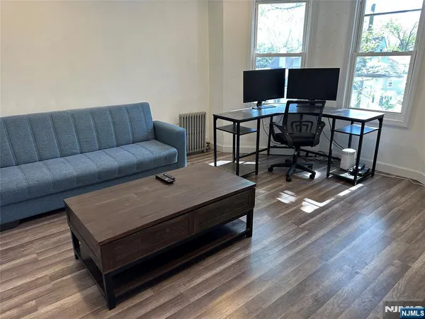 $2,150 | 70 Prospect Place, Unit 2, Rutherford, NJ 07070
