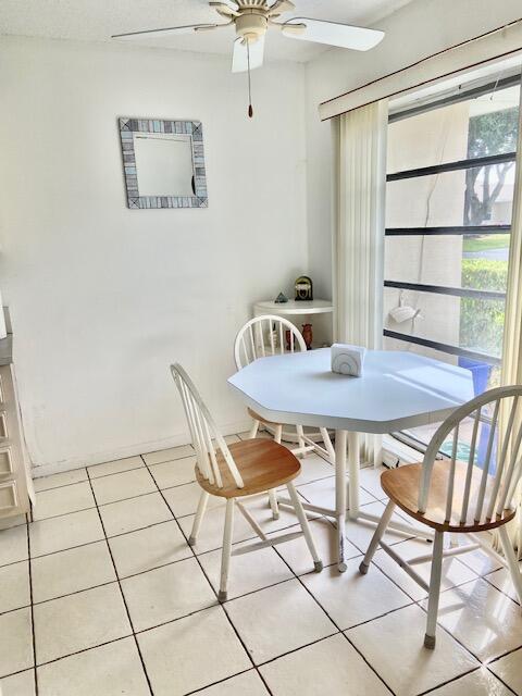 8617 Boca Drive Boca Raton, FL 33433 - Photo 6 of 19 Eat in kitchen