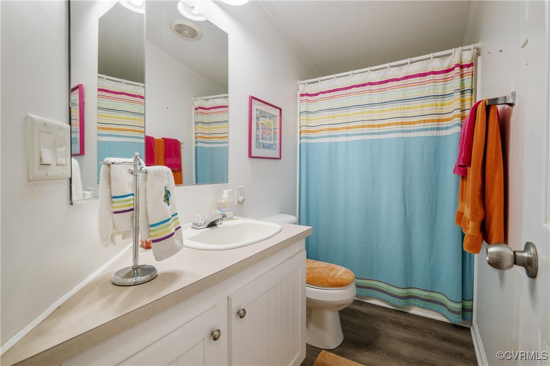 374 James River Overview Spring Grove, VA 23881 - Photo 38 of 49 a bathroom with a sink and a mirror