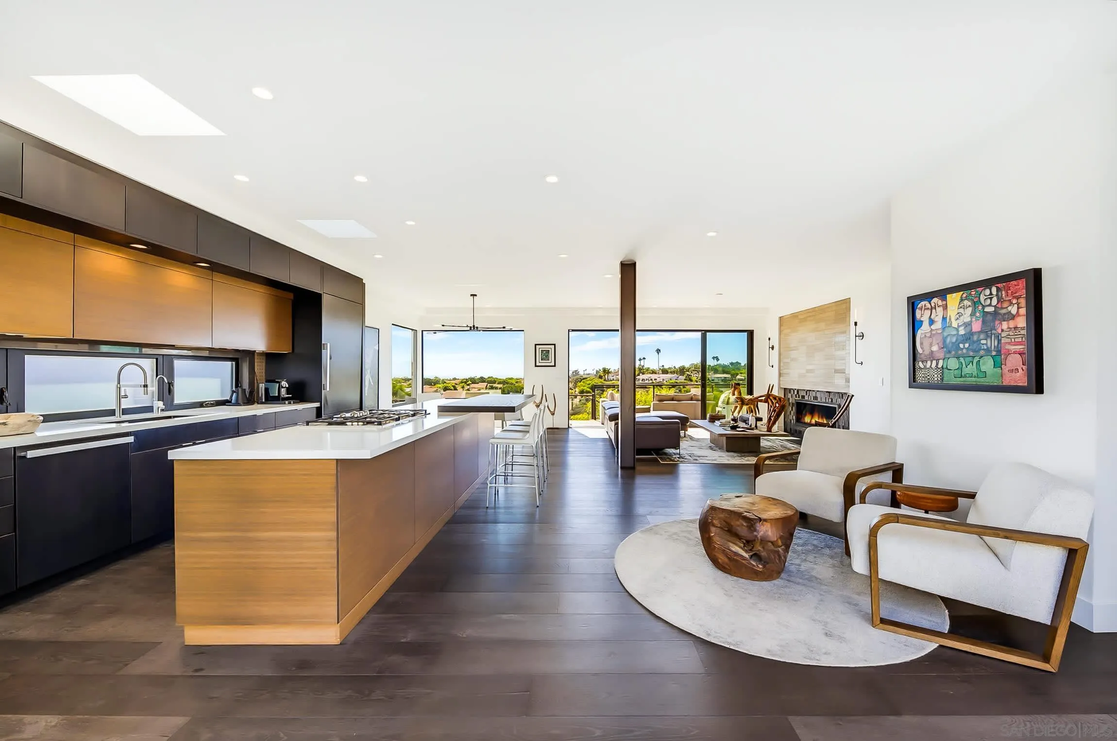 5842 Sagebrush Road La Jolla, CA 92037 - Photo 4 of 54 Gallery Image 4