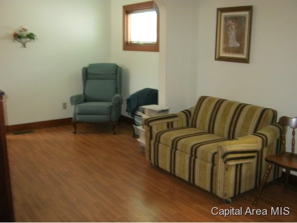 2348 South 8th Street Springfield, IL 62703 - Photo 3 of 7