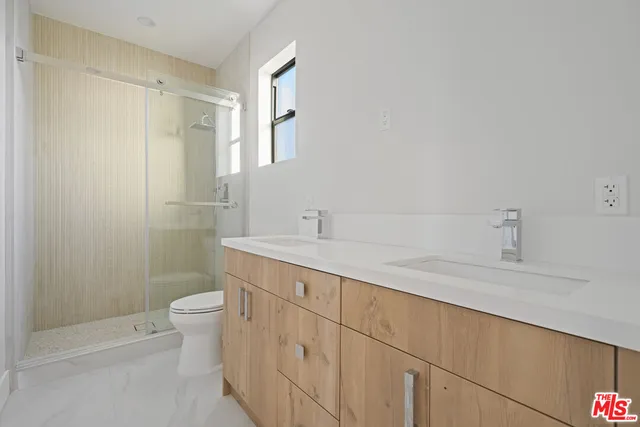 $1,299,000 | 17443 Valerio Street, Van Nuys, CA 91406