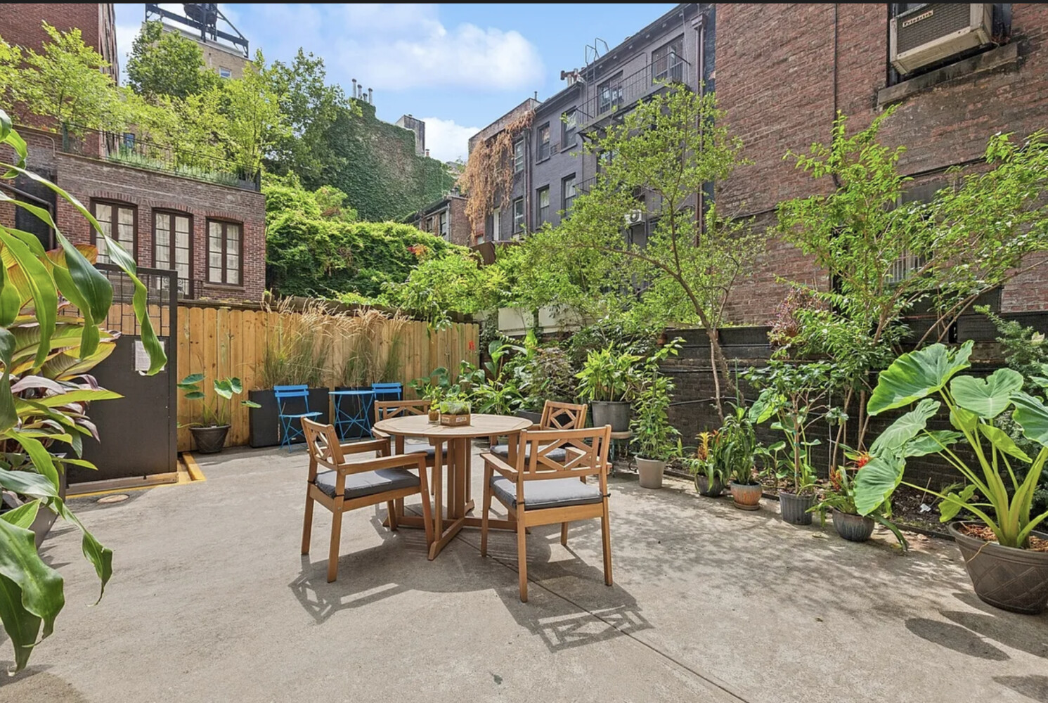 110 East 36th Street, Unit 12B Manhattan, NY 10016 - Photo 14 of 16 a view of a backyard with sitting area