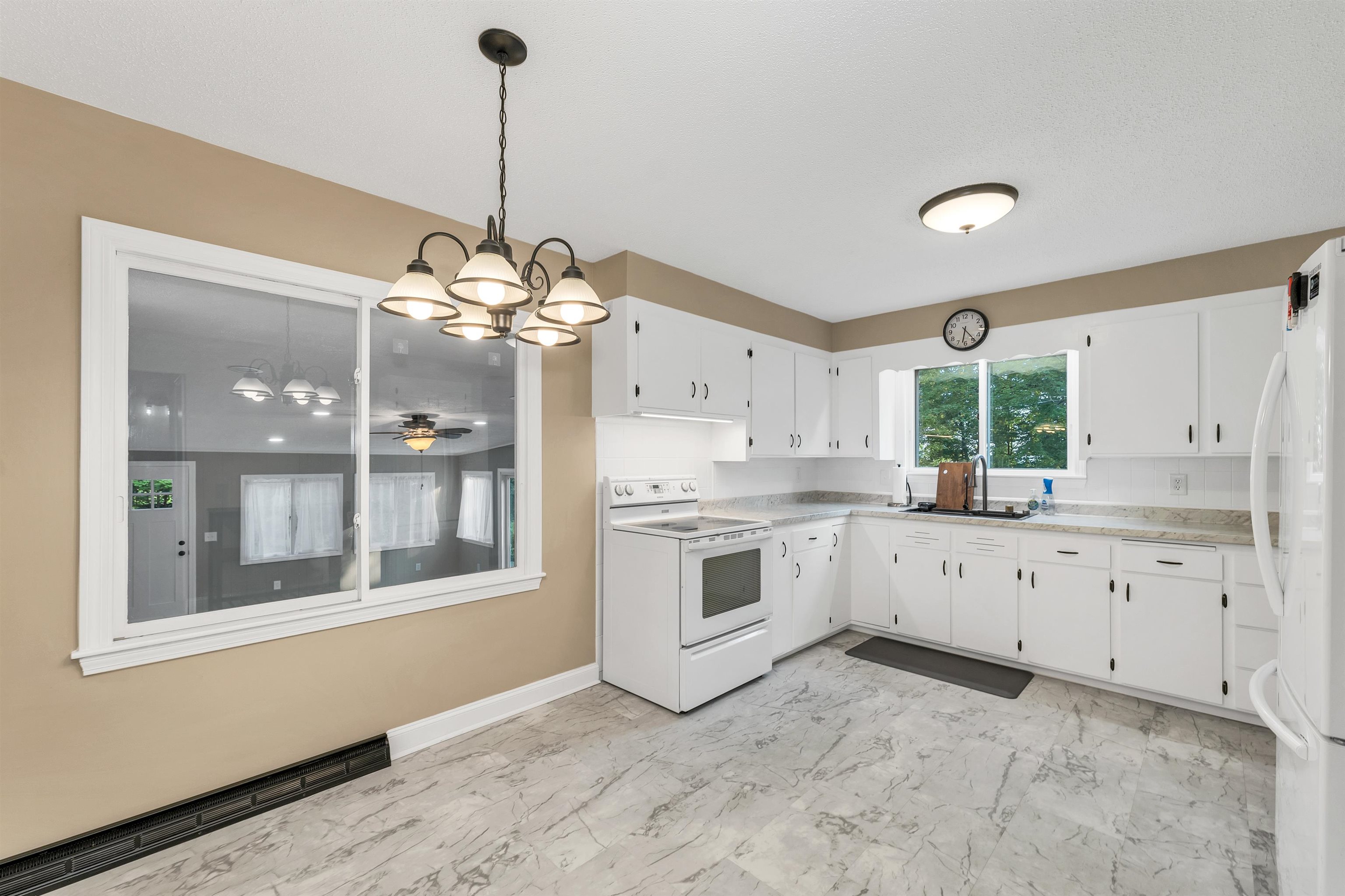 1 Mockingbird Hill Road Windham, NH 03087 - Photo 11 of 38