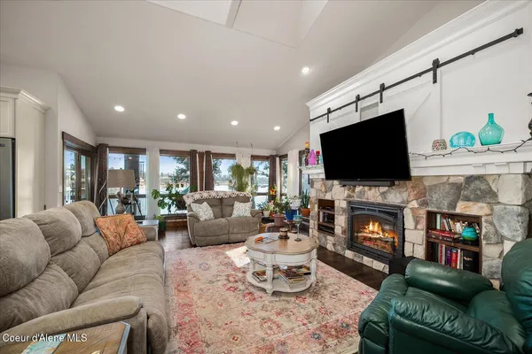 $3,200,000 | 544 South Stewart Court, Coeur D'Alene, ID 83814