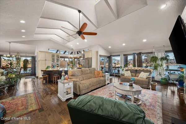 $3,200,000 | 544 South Stewart Court, Coeur D'Alene, ID 83814
