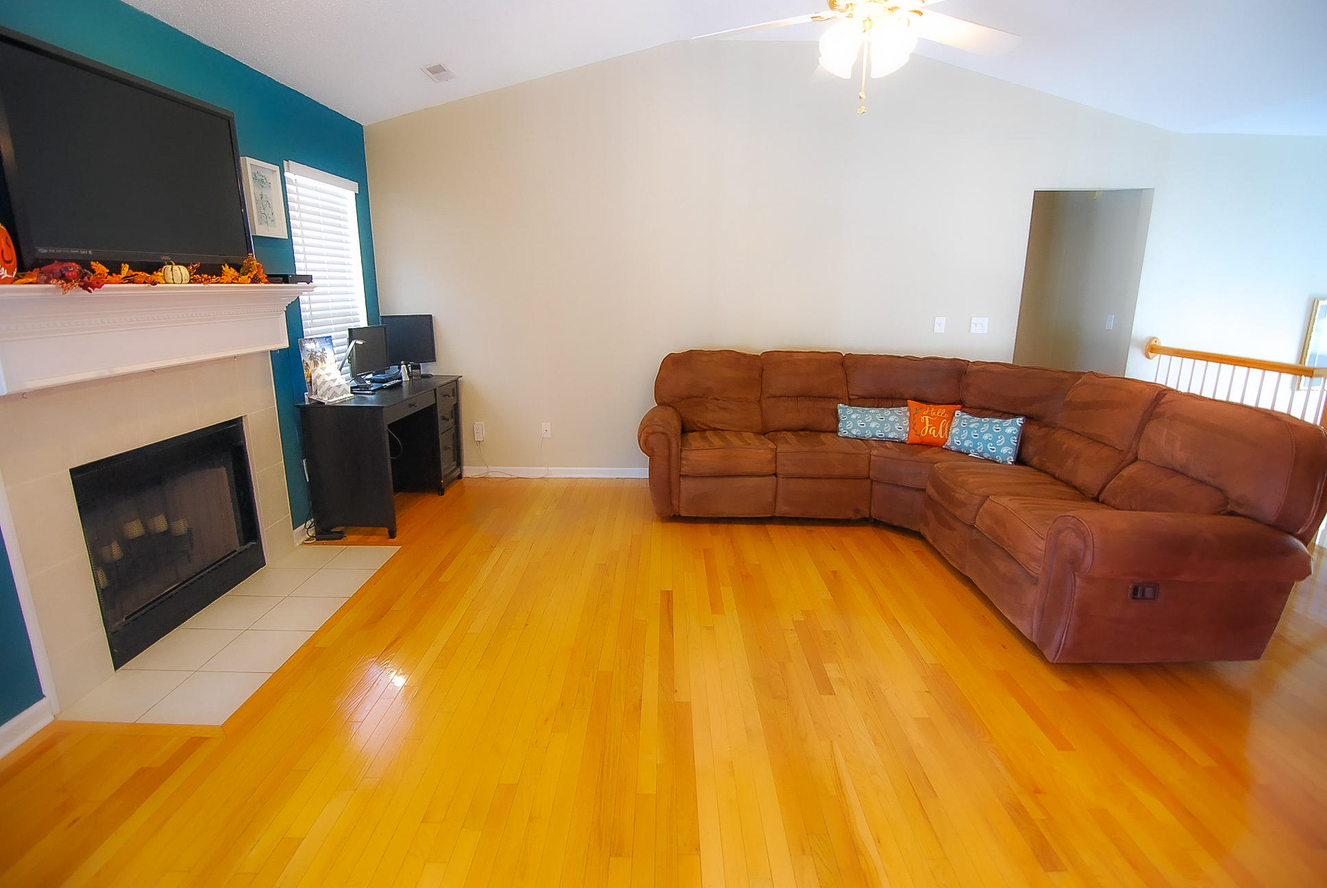 1318 Lantern Road Summerville, SC 29486 - Photo 9 of 26 DSC_0497