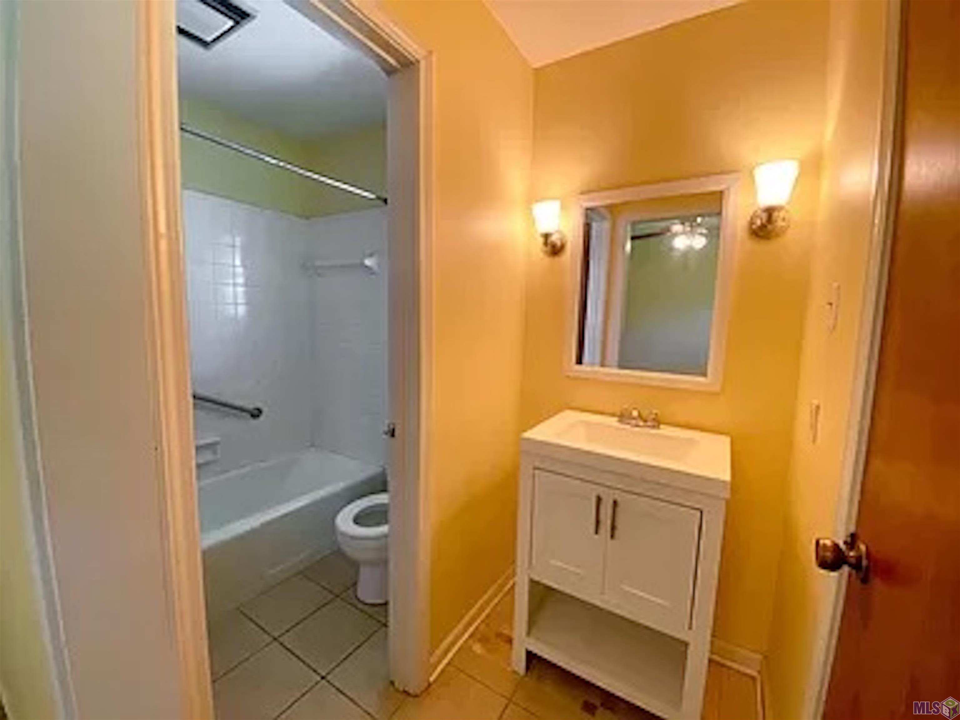 4037 Ridgemont Drive Baton Rouge, LA 70814 - Photo 11 of 12 Gallery Image 11