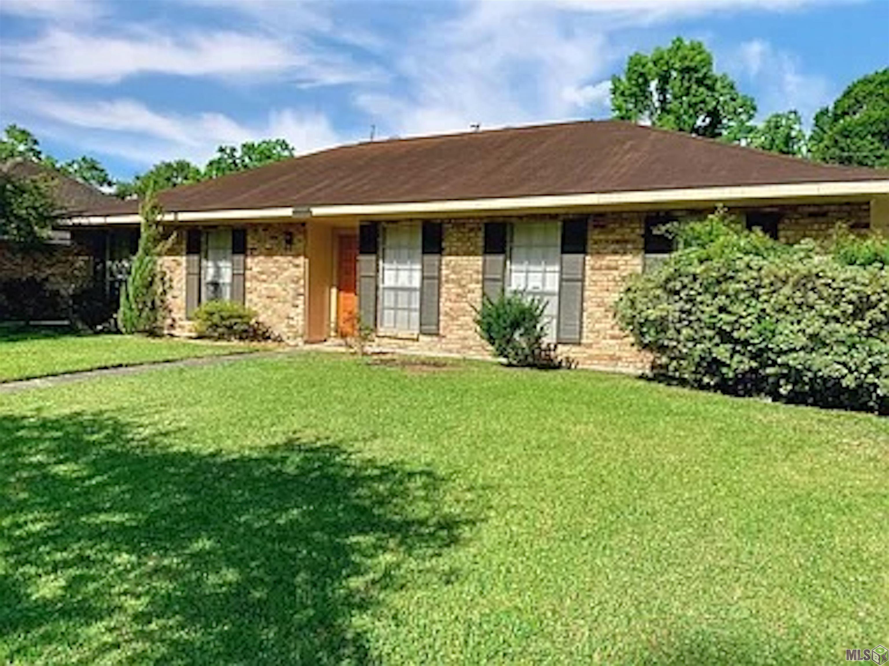 4037 Ridgemont Drive Baton Rouge, LA 70814 - Photo 2 of 12 Gallery Image 2