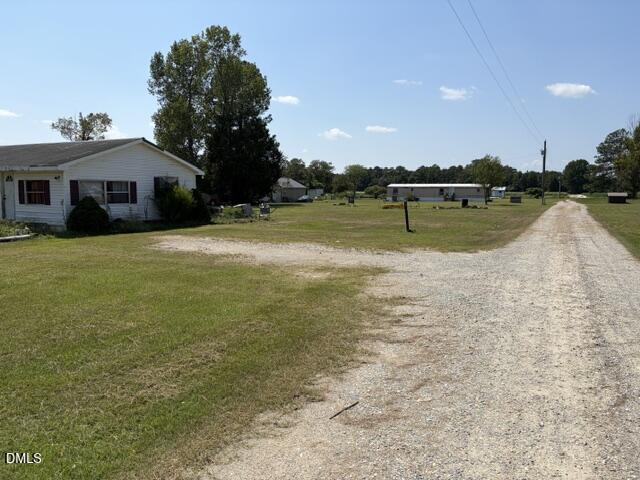 194 Glover Road Dunn, NC 28334 - Photo 2 of 12 IMG_0784