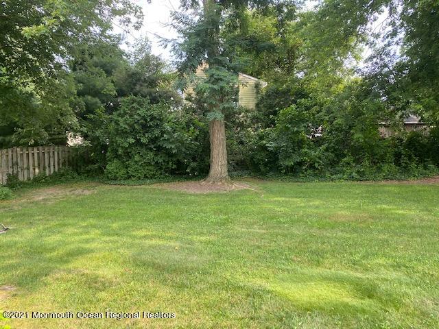 15 Andover Road Jackson, NJ 08527 - Photo 14 of 14 a view of a garden with wooden fence