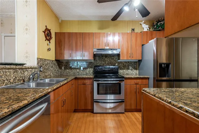 $2,800 | 19601 East Country Club Drive, Unit 7102, Aventura, FL 33180