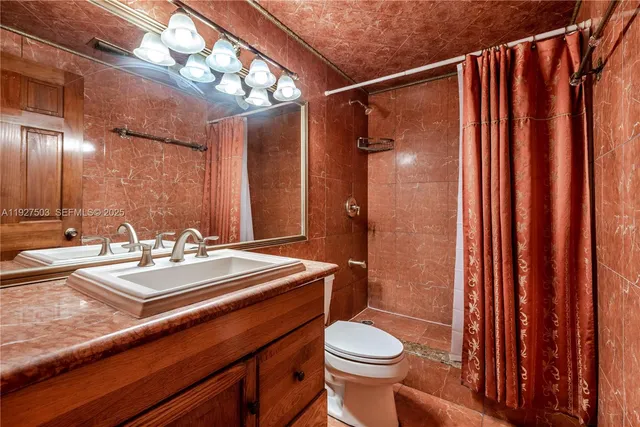 $2,800 | 19601 East Country Club Drive, Unit 7102, Aventura, FL 33180