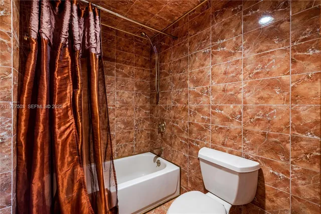 $2,800 | 19601 East Country Club Drive, Unit 7102, Aventura, FL 33180