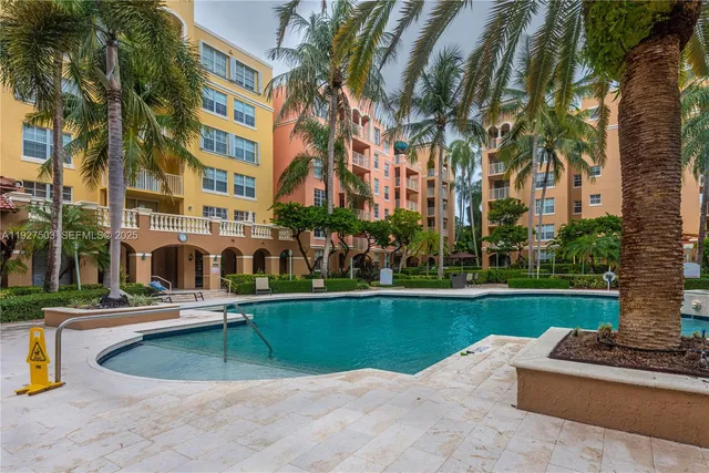 $2,800 | 19601 East Country Club Drive, Unit 7102, Aventura, FL 33180