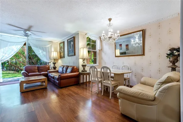 $2,800 | 19601 East Country Club Drive, Unit 7102, Aventura, FL 33180