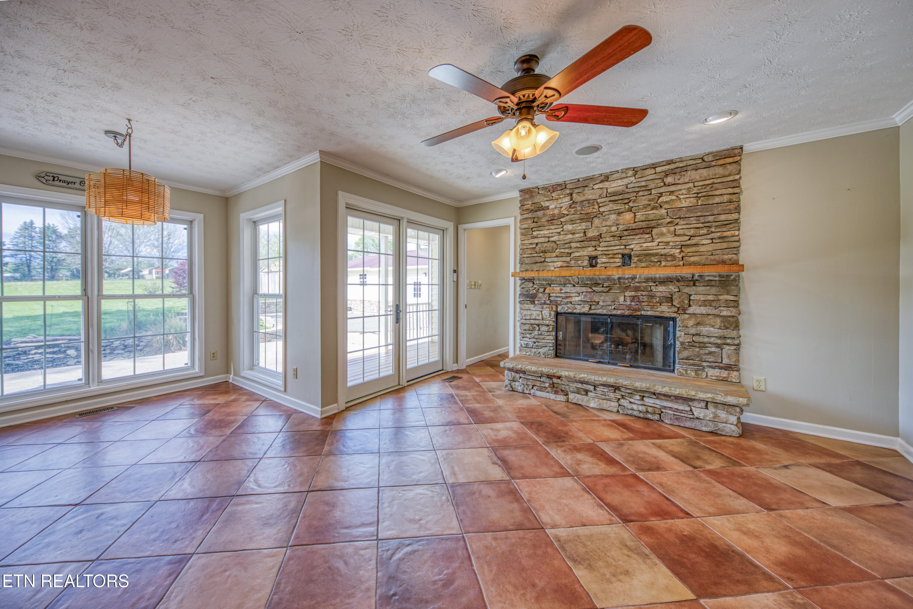 7835 Boruff Road Corryton, TN 37721 - Photo 15 of 43 0H3A6944_100