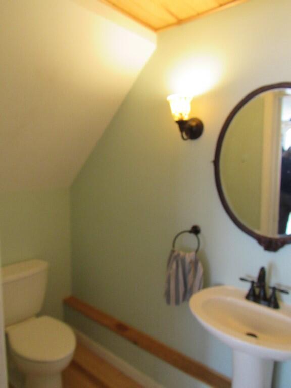 114 Aa Landing Road Glenburn, ME 04401 - Photo 27 of 32 IMG_8323