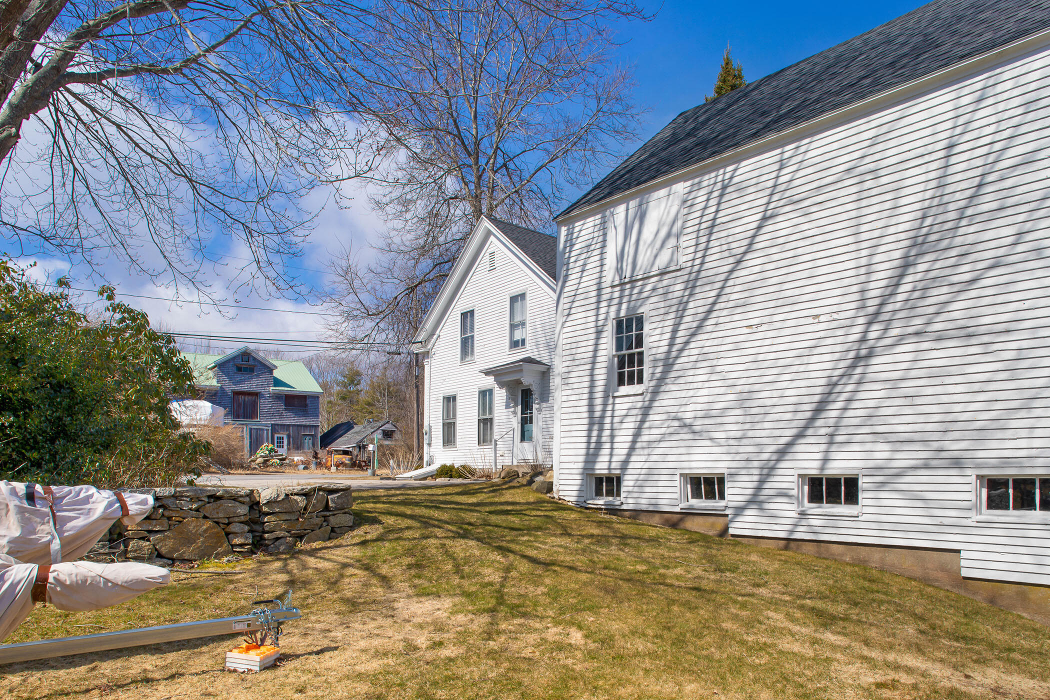 5 Mills Road Kennebunkport, ME 04046 - Photo 3 of 35 packmaynard_ewyman_5millsrdkennebunkport