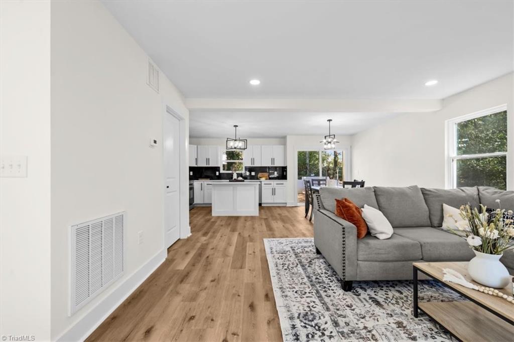 114 Eccles Place High Point, NC 27260 - Photo 8 of 29