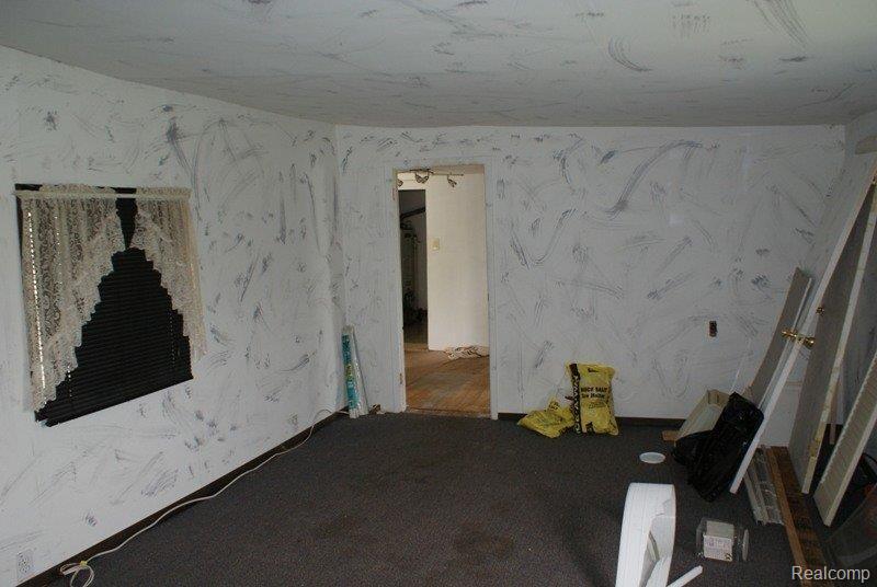 2025 Farnsworth Road Lapeer, MI 48446 - Photo 9 of 10 9