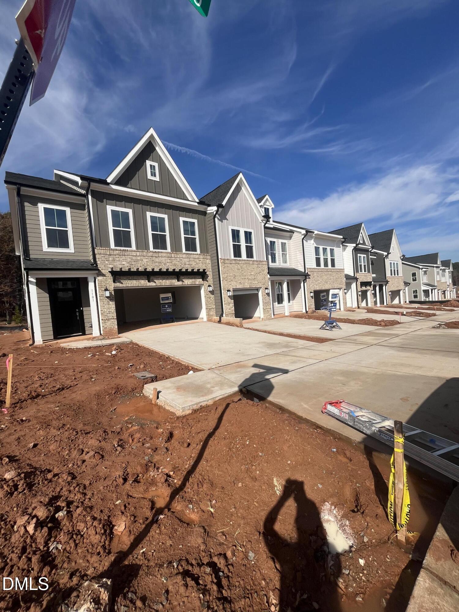 1105 Bell Heather Road, Unit 3 Durham, NC 27703 - Photo 2 of 27 IMG_1094