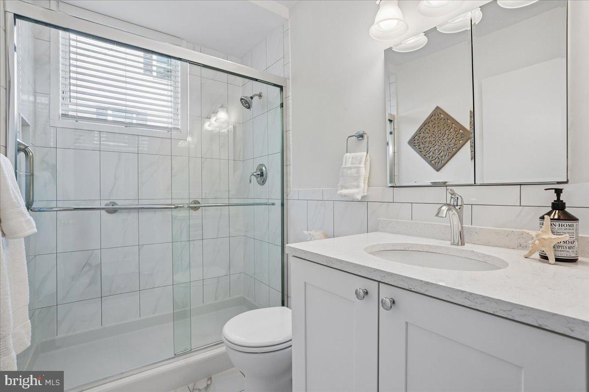 2502 Culpeper Road Alexandria, VA 22308 - Photo 32 of 34 Downstairs Full Bath