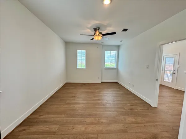 $2,600 | 1210 Shaded Rock Drive, Missouri City, TX 77459