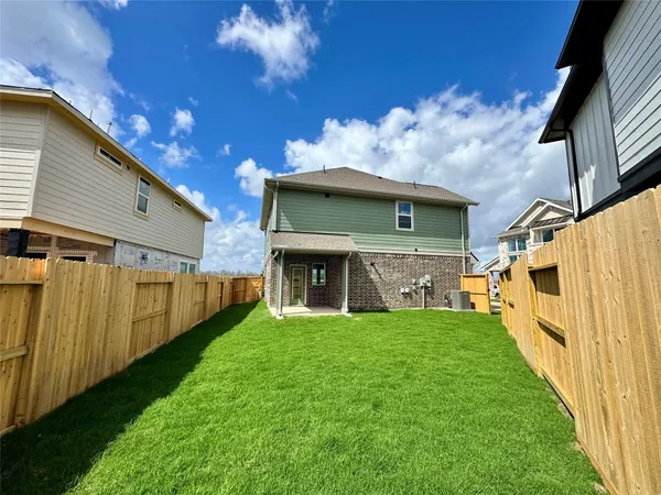 $2,600 | 1210 Shaded Rock Drive, Missouri City, TX 77459