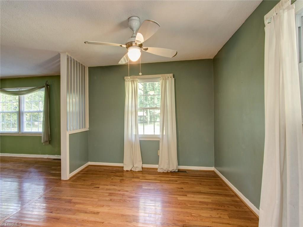 4306 Kimmeridge Road Greensboro, NC 27406 - Photo 13 of 22 Gallery Image 13