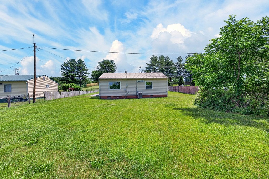 321 Training Center Road Woodlawn, VA 24381 - Photo 40 of 53 Gallery Image 40